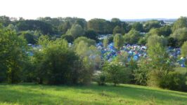 02-brutal-assault-2017-stanovani