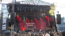07-brutal-assault-demolition-hammer